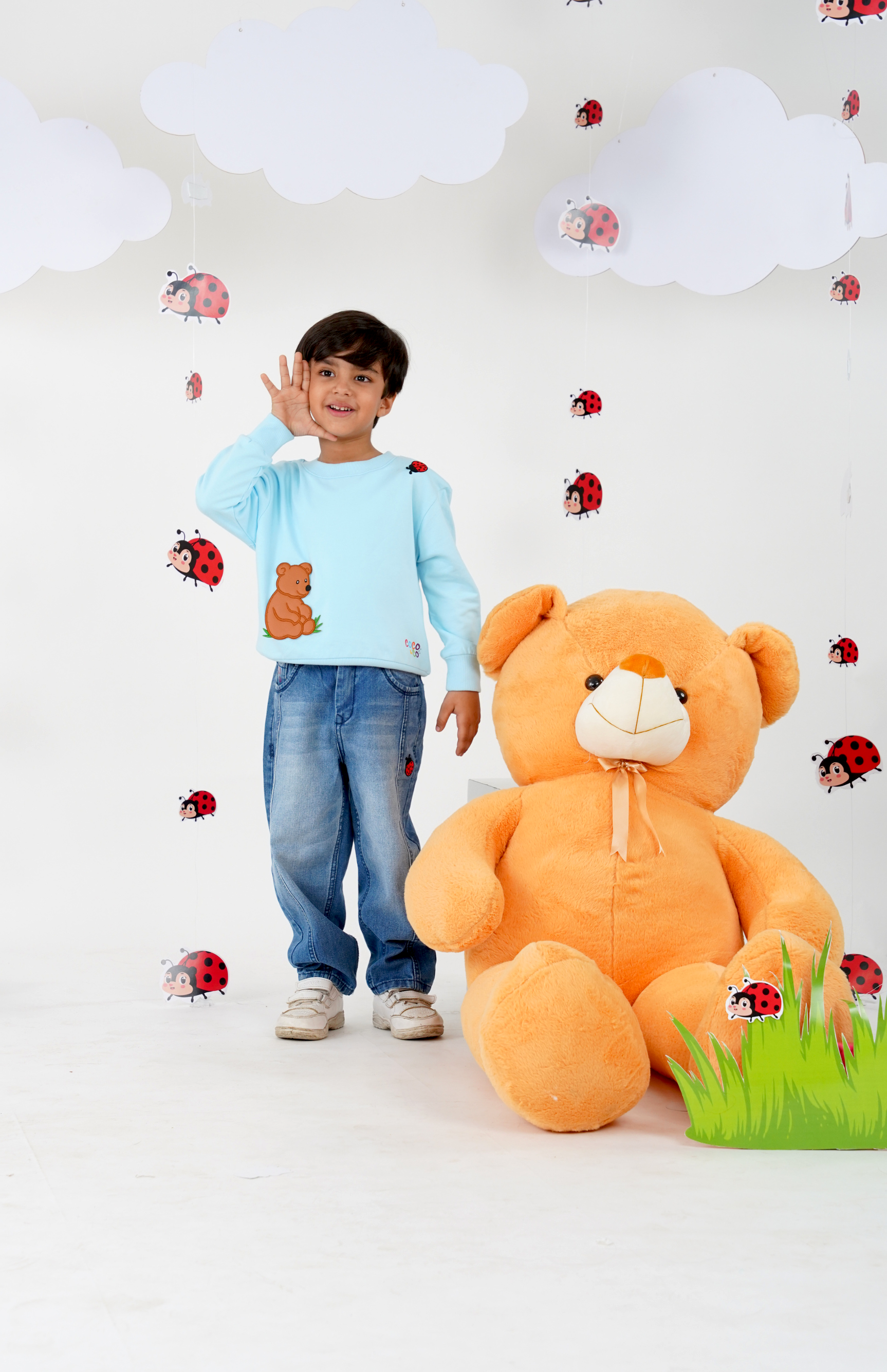 Barrel Fit Ladybug Denim